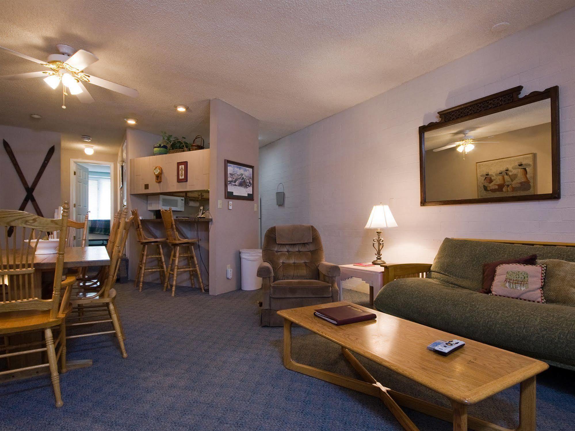 Ski Time Square Condominiums Steamboat Springs Buitenkant foto