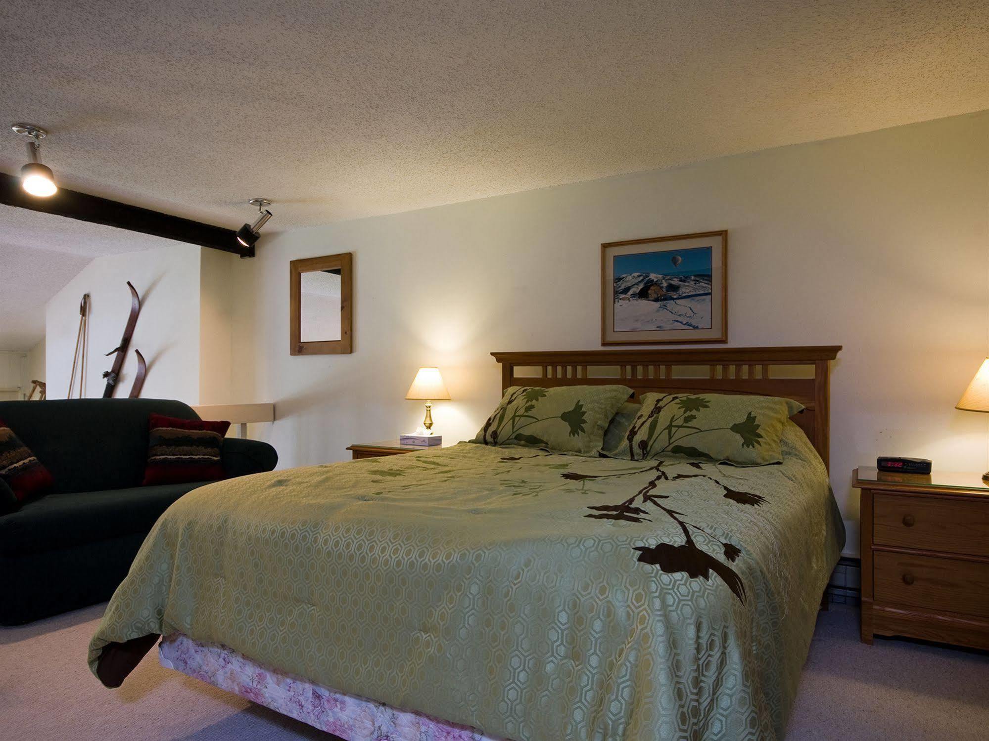 Ski Time Square Condominiums Steamboat Springs Buitenkant foto